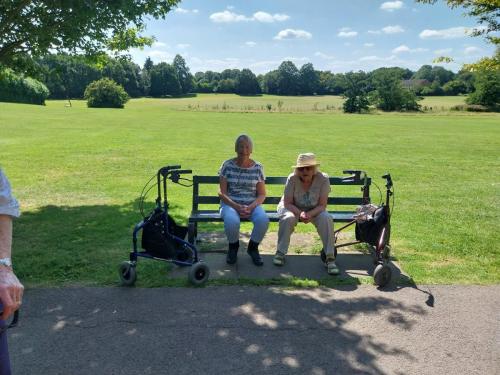 PAT-SEAGER-AND-J-SANDERS-IN-PARK